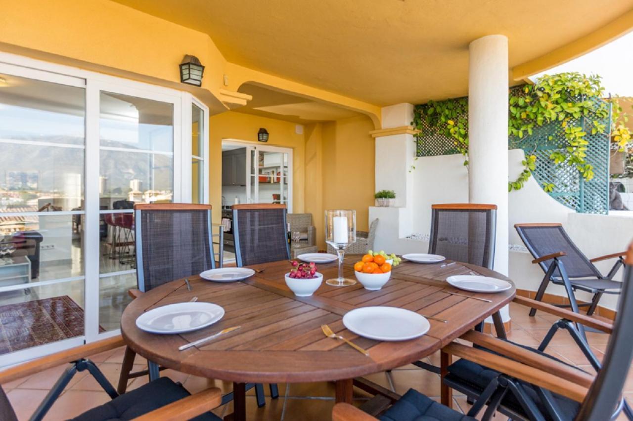 Puerto Banus Senorio De Aloha 3 Bed With Seaviews Apartemen Marbella
